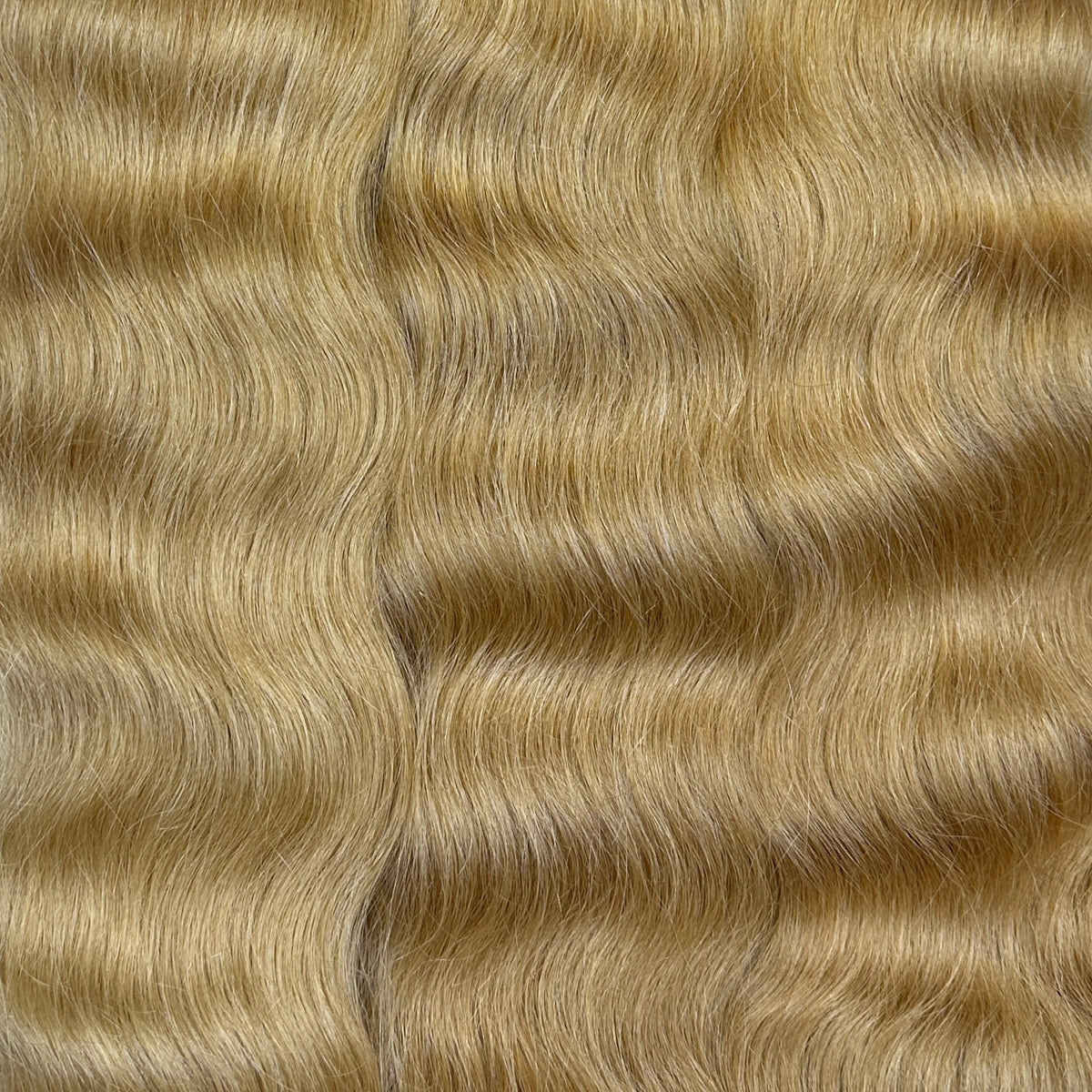 Hair in Bulk- 8.3 Warm Dark Blonde